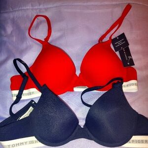 Tommy Hilfiger bras